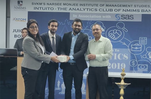 Winners of Analytics Hackathon organized by NMIMS Bengaluru
